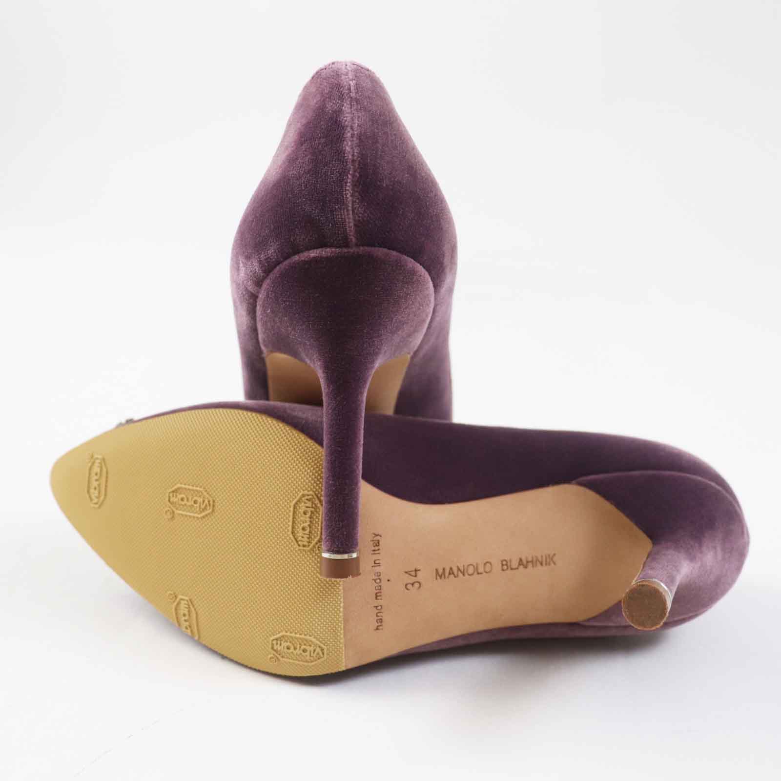 Manolo Blahnik Velor Pumps Purple 34