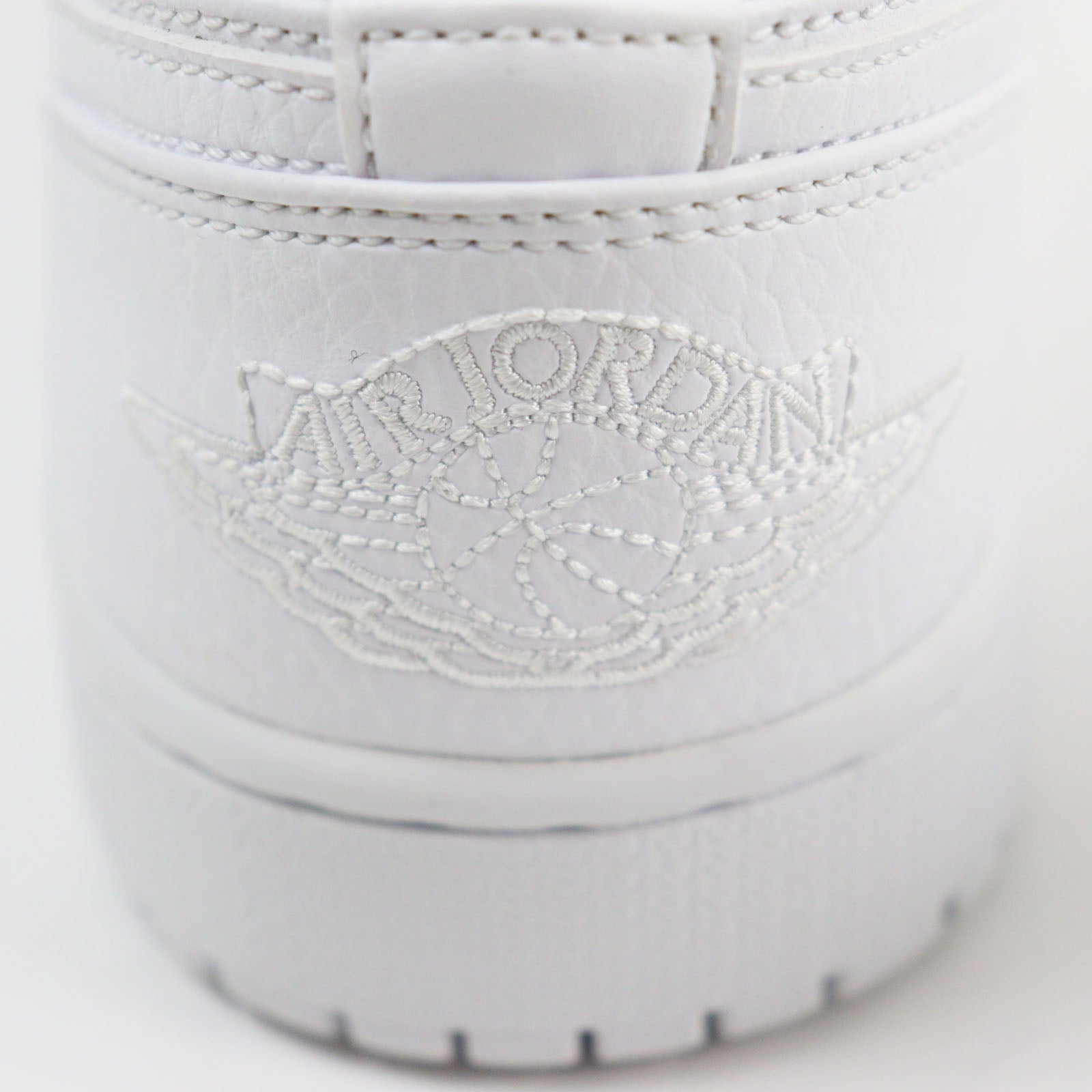 Nike Air Jordan 1 Low Sneakers White Leather