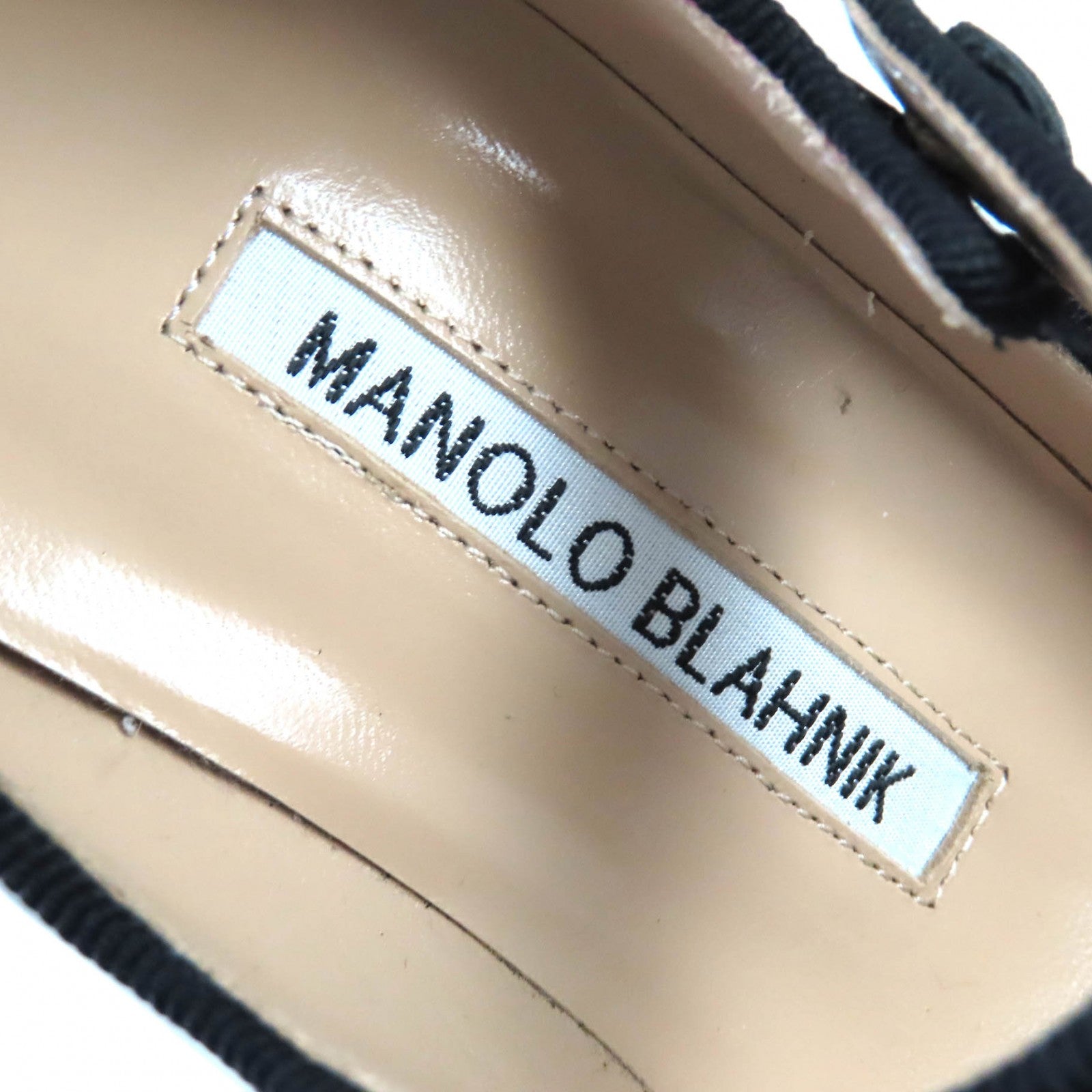 Manolo Blahnik Patent Leather Pumps Black