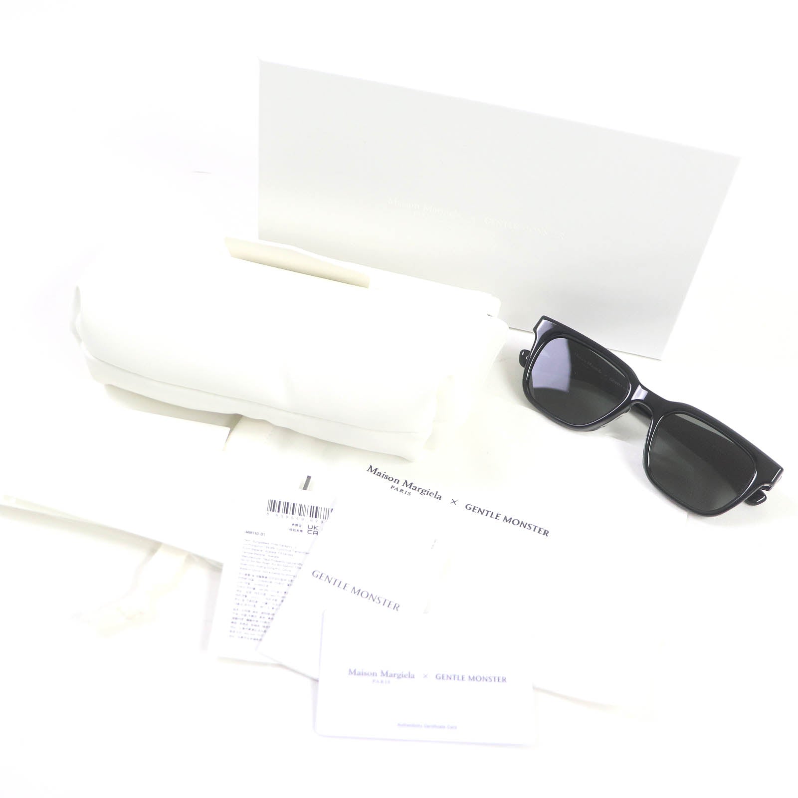 Maison Margiela MM110 Square Sunglasses Black