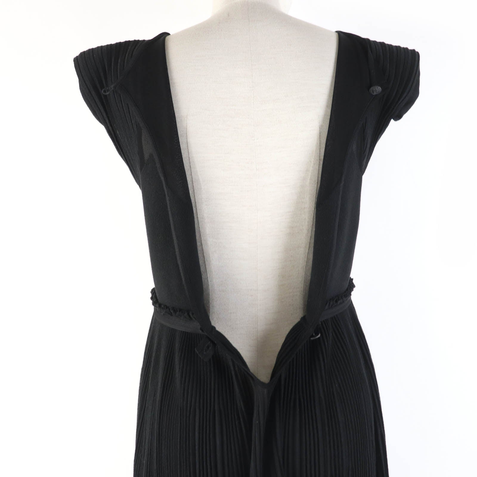 Chanel Knit Pleated Dress Black 36