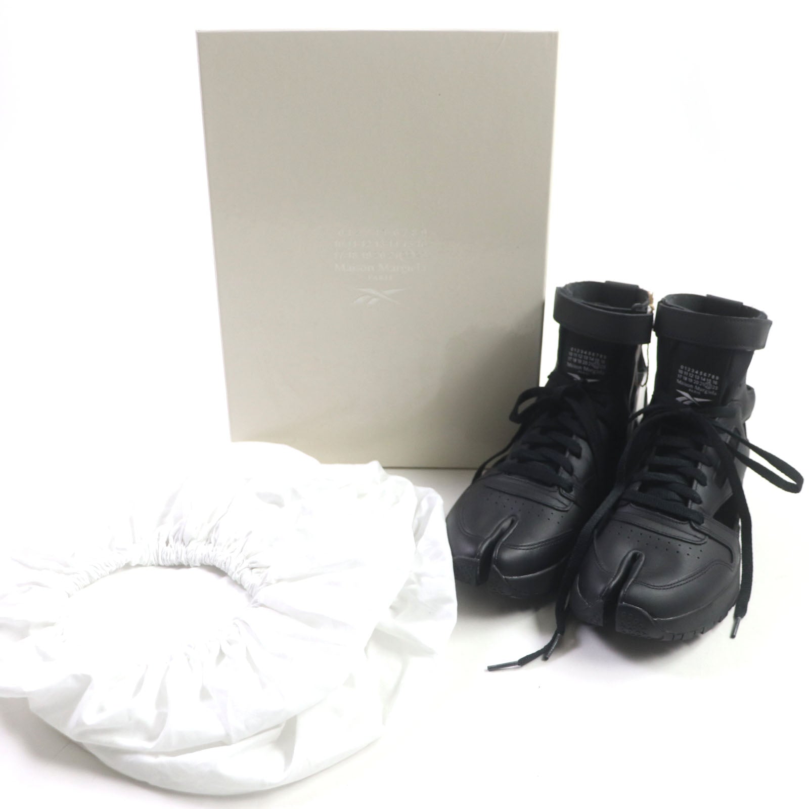 Maison Margiela Reebok Classic Leather Tabi Sneakers