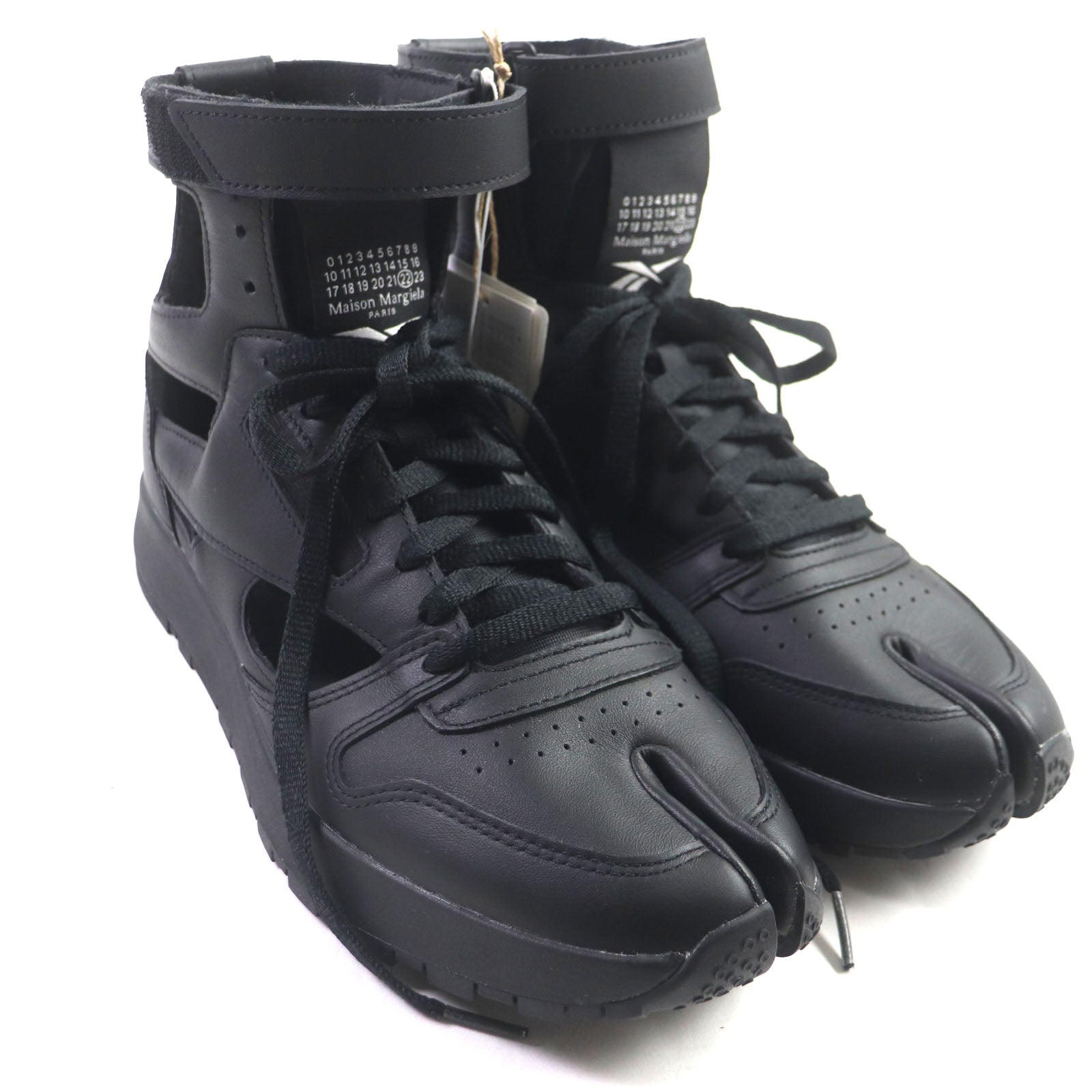 Maison Margiela Reebok Classic Leather Tabi Sneakers