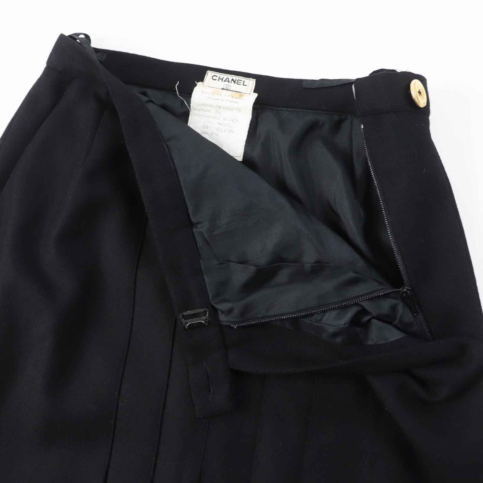 Chanel Wool COCO Mark Gold Button Skirt Black