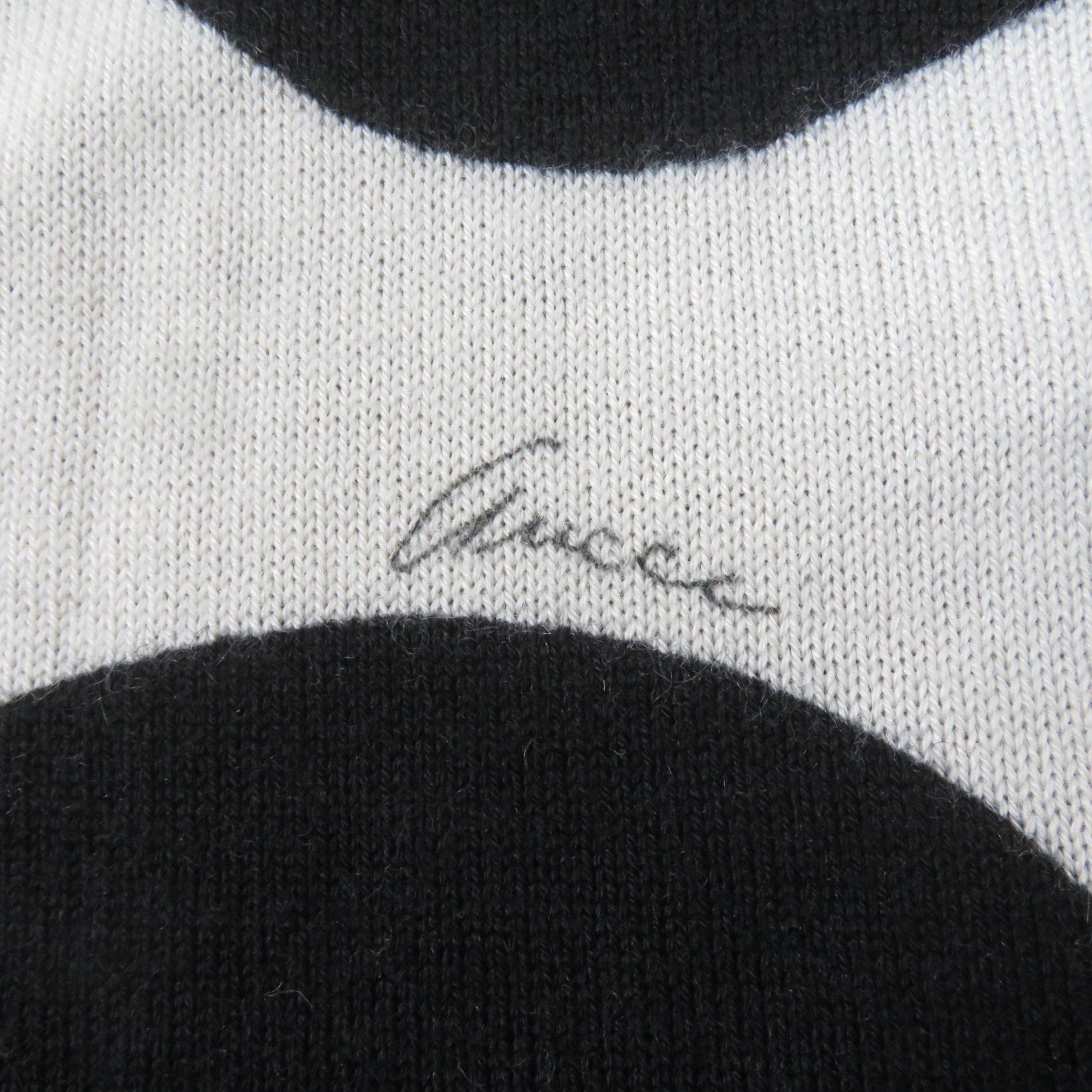 Gucci Cashmere Dot Pattern Short Sleeve Knit