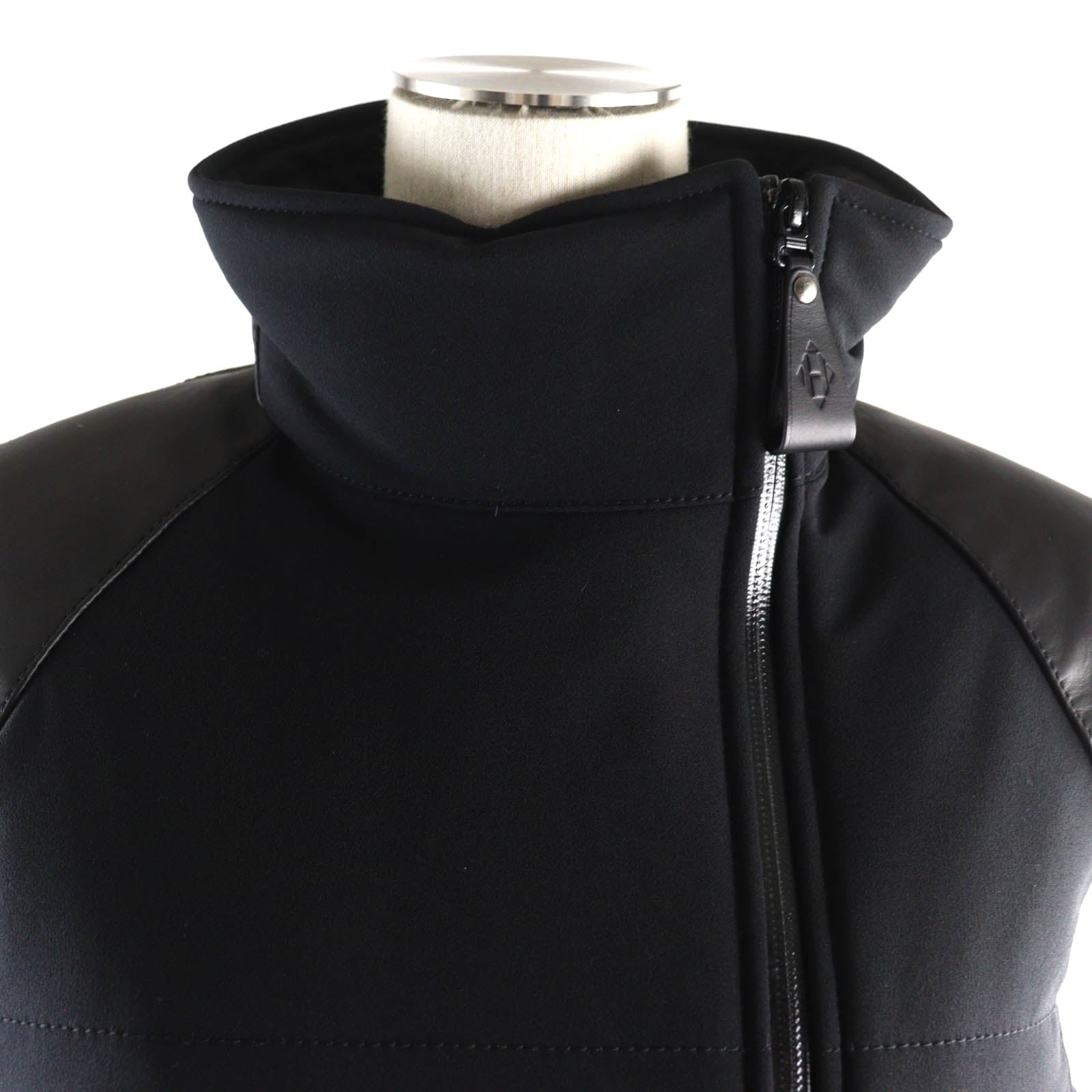 HERMES 23AW Nylon Polyester Leather Down Vest Black 38