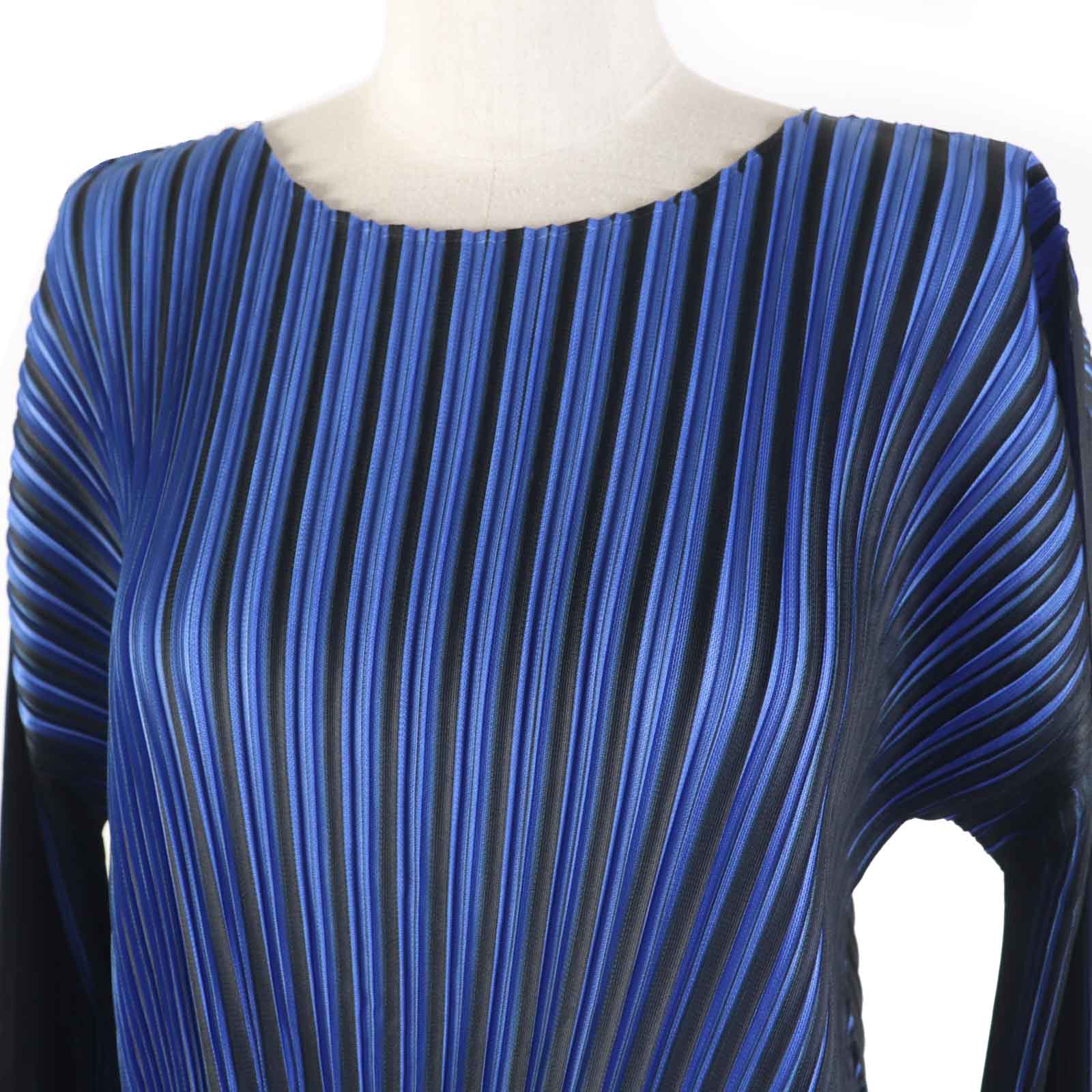 PLEATS PLEASE PP23JK521 Polyester Long Sleeve Top