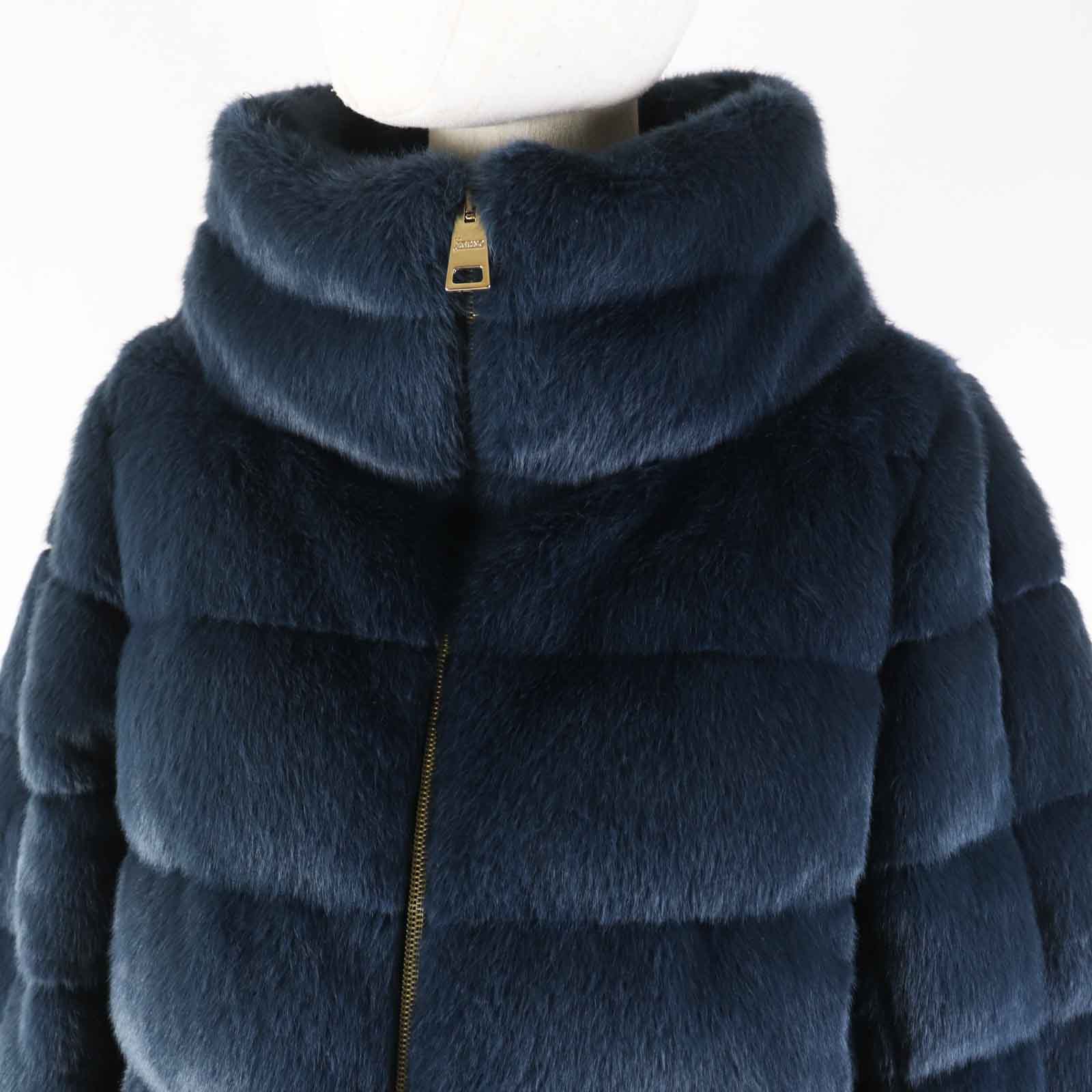 Herno Women's Cape Down Jacket Navy