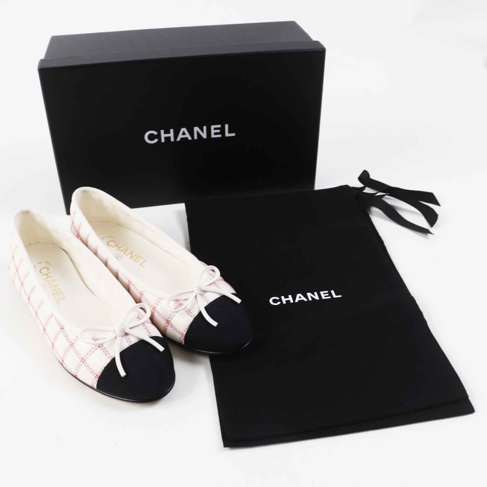 Chanel Lambskin Ballerina COCO Mark Flat Shoes