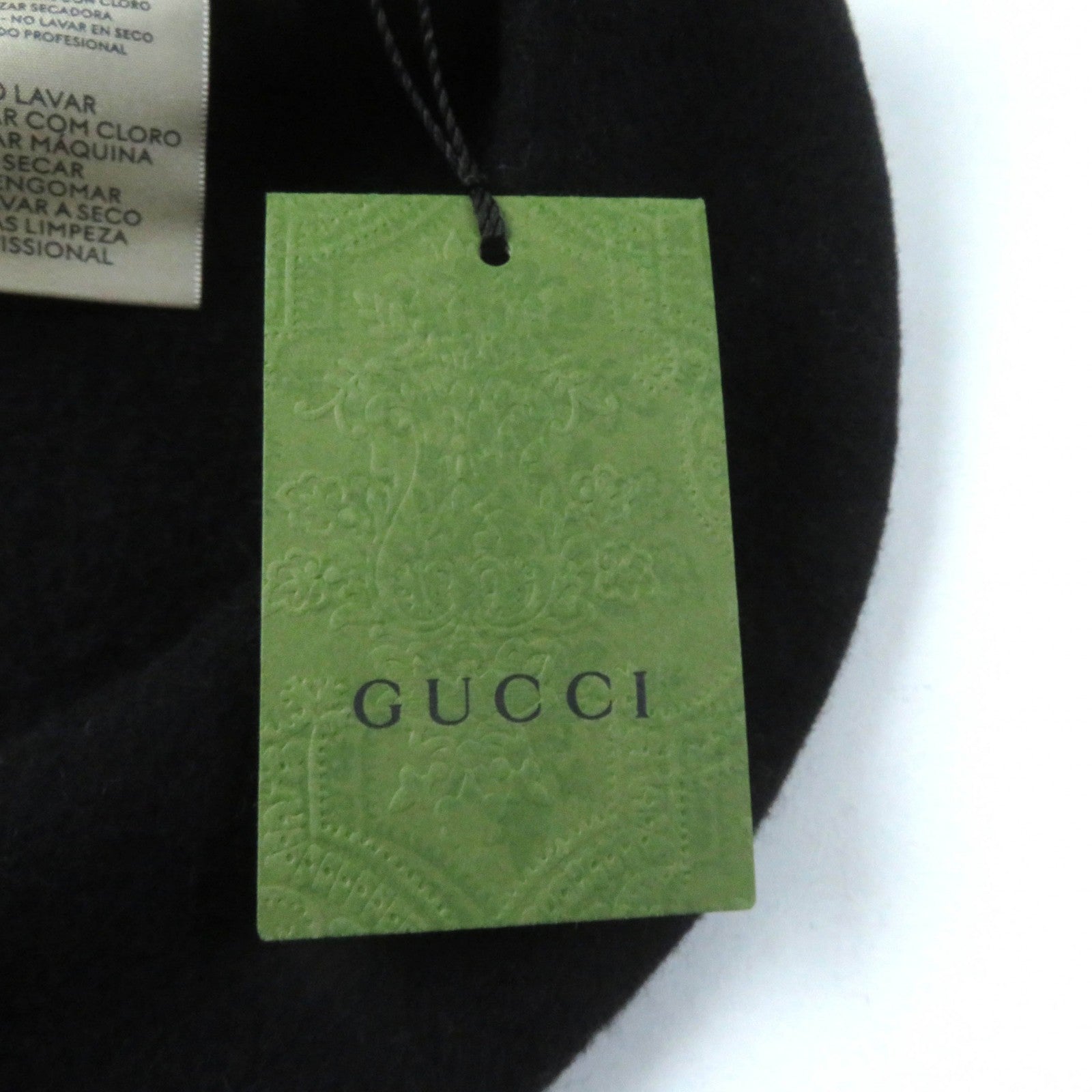 Gucci Wool GG Logo Metal Beret Hat