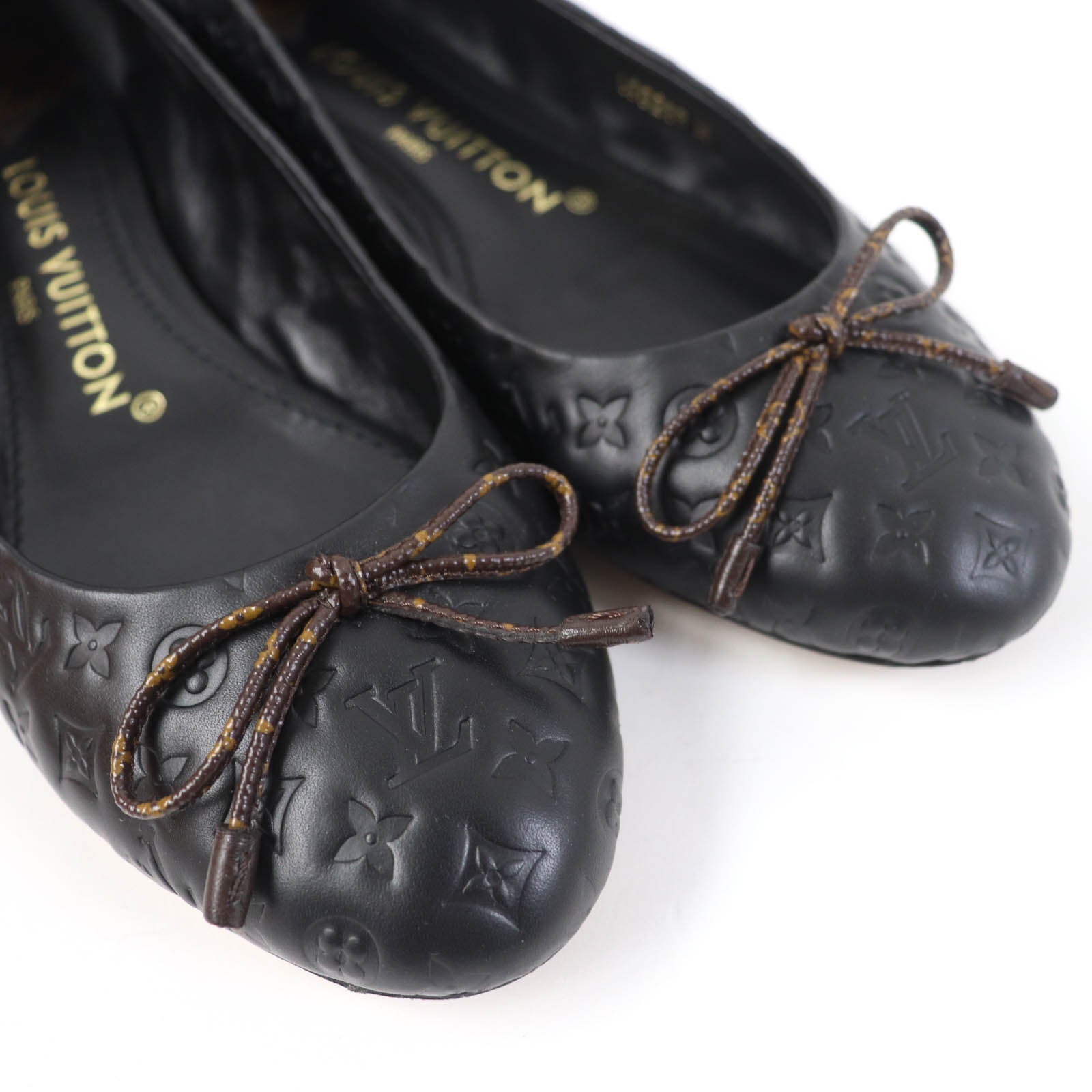 Louis Vuitton Nina Line Ballerina Flats