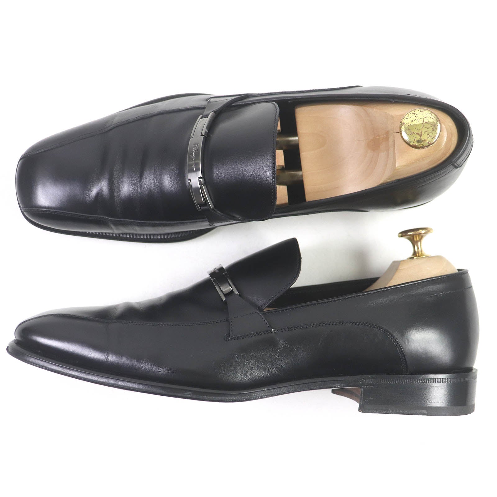 Salvatore Ferragamo Leather Loafers Black 8 2E