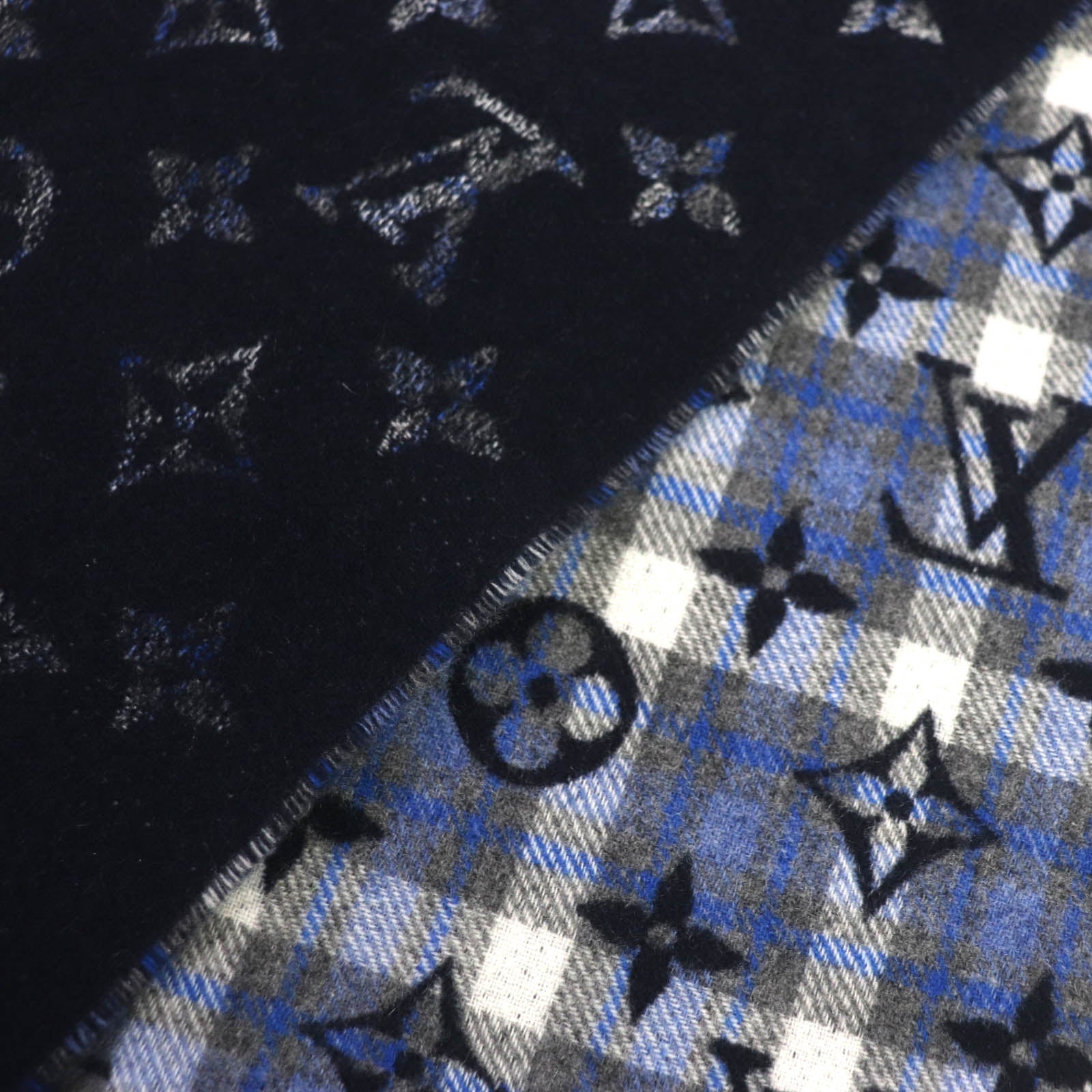 Louis Vuitton Monogram Gradient Tartan Scarf