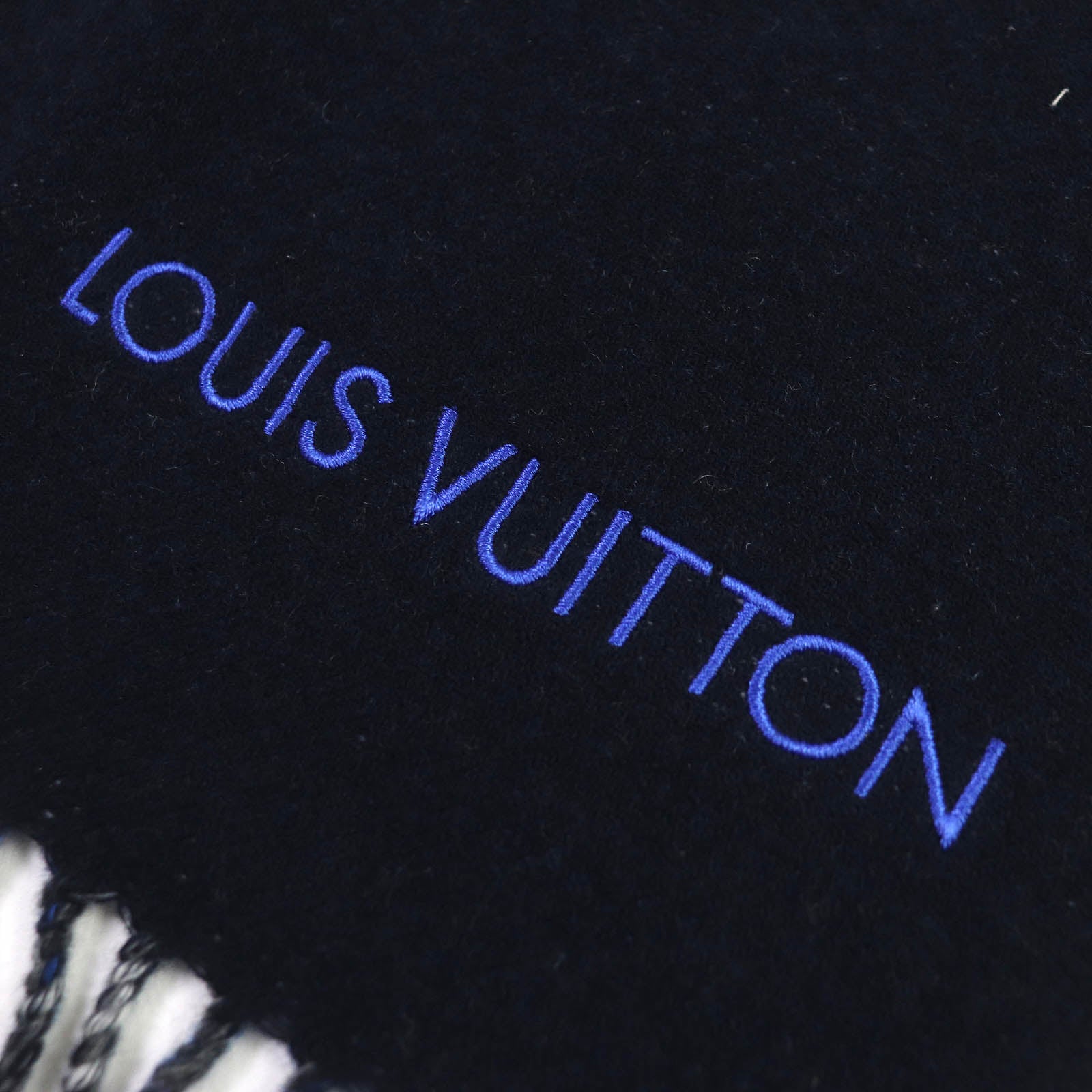 Louis Vuitton Monogram Gradient Tartan Scarf