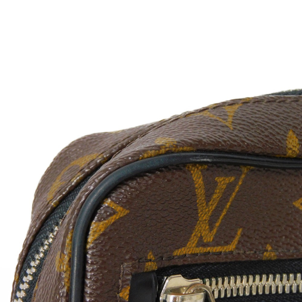 Louis Vuitton Pochette Kasai Clutch M42838