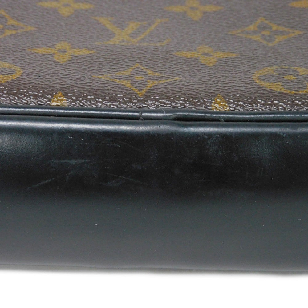 Louis Vuitton Pochette Kasai Clutch M42838