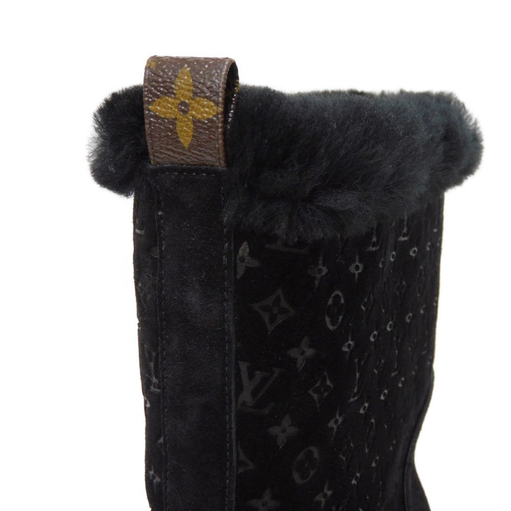 Louis Vuitton Suede Sheepskin Boots