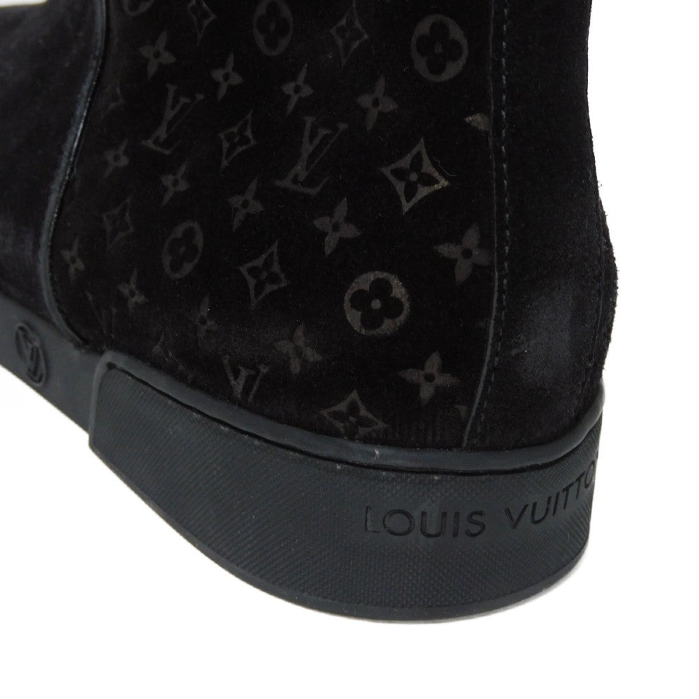 Louis Vuitton Suede Sheepskin Boots