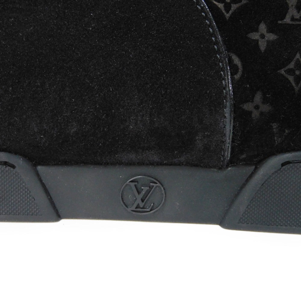 Louis Vuitton Suede Sheepskin Boots