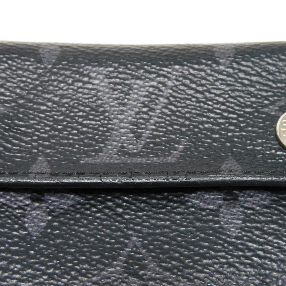 Louis Vuitton Discovery Compact Wallet M67630