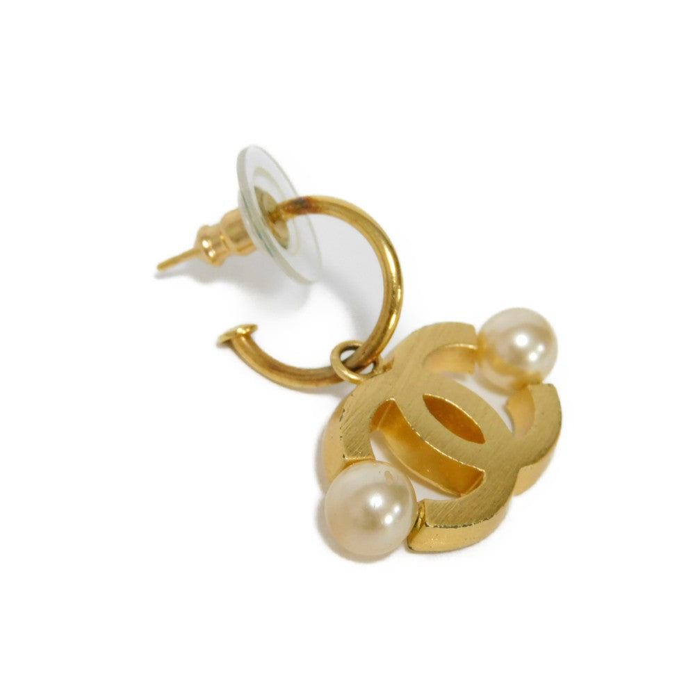 Chanel Pearl Swing Coco Mark Earrings