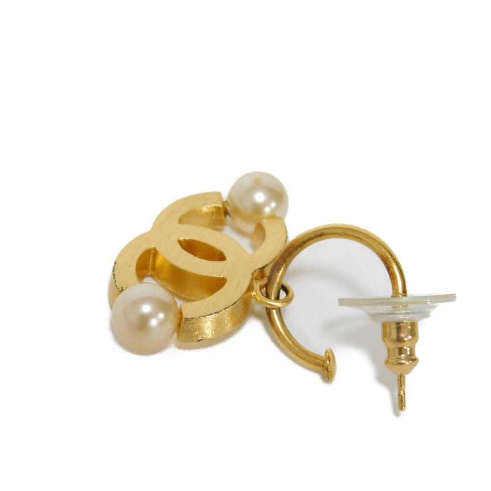 Chanel Pearl Swing Coco Mark Earrings