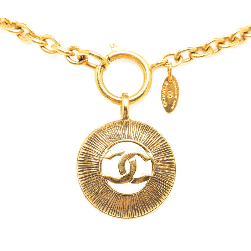 Chanel CC Round Pendant Necklace Metal Necklace in Good condition