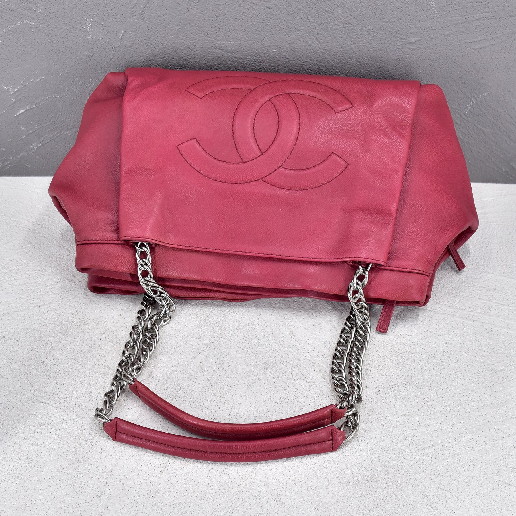 CC Caviar Chain Shoulder Bag