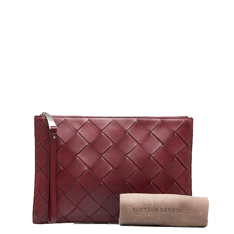 Bottega Veneta Maxi Intrecciato Clutch Bag  Leather Clutch Bag in Good condition