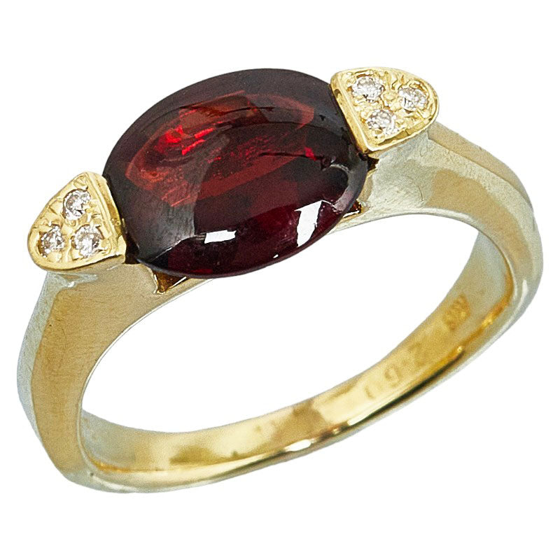 K18YG Yellow Gold Garnet 2.60ct Diamond 0.05ct Ring in Great Condition