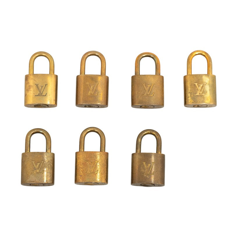 Louis Vuitton Padlock Set with Keys, Gold, 7 Pieces in Very Good Condition