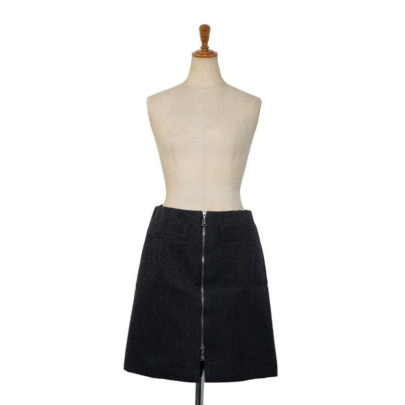 Louis Vuitton Wool Center Zip Skirt Size 36 in Great Condition