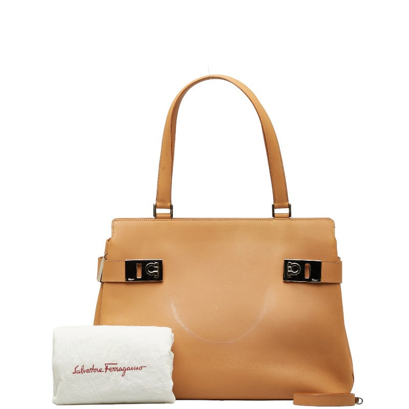 Salvatore Ferragamo Gancini Handbag  Leather Handbag in Fair condition