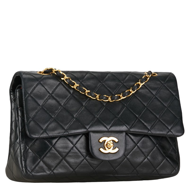 Chanel Medium Classic Double Flap Bag  Leather Shoulder Bag in Good condition