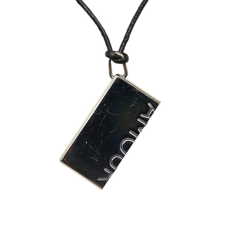 Amour Plate Necklace