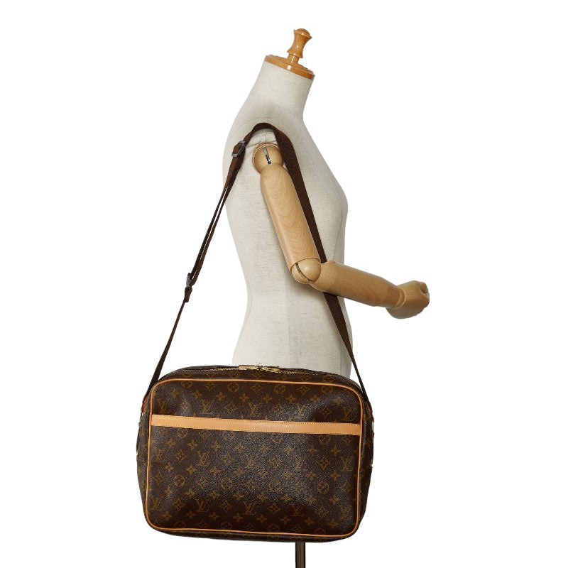 Louis Vuitton Monogram Reporter GM Shoulder Bag