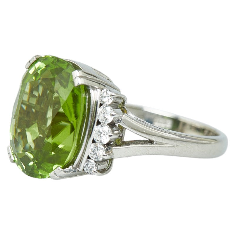 Pt900 Platinum Peridot 8.28ct Diamond 0.31ct Ring