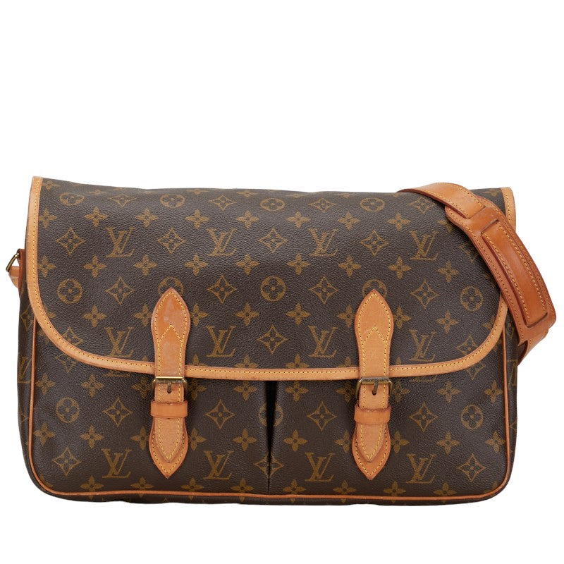 Louis Vuitton Giveniere GM Monogram Shoulder Bag Canvas Shoulder Bag M42249 in Good condition