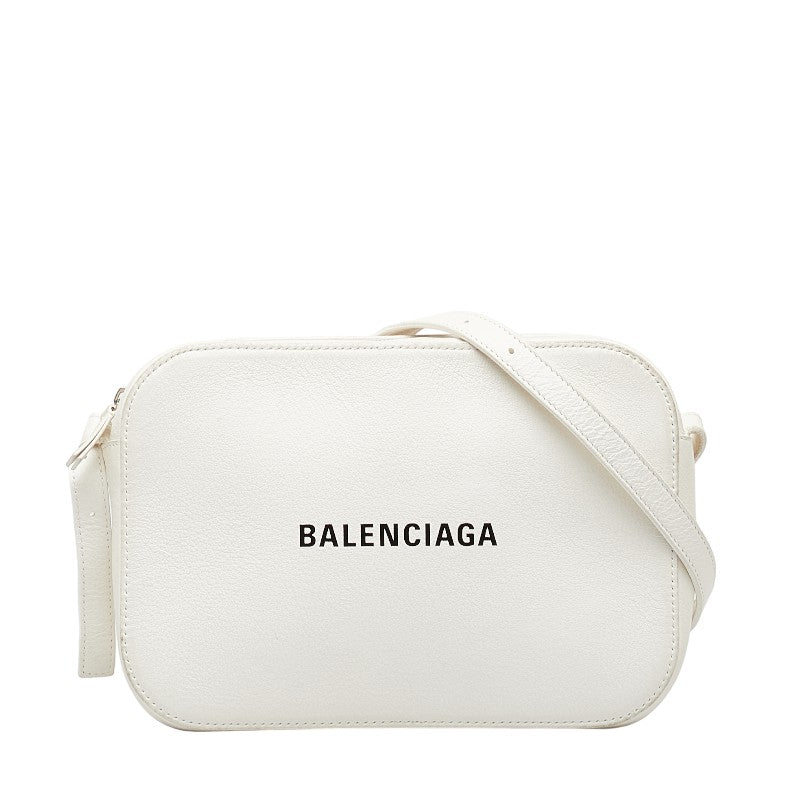 Balenciaga Leather Everyday Camera Bag Leather Shoulder Bag 552370 in Good condition