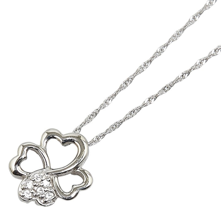 K18WG White Gold Clover Motif Necklace in Excellent Condition