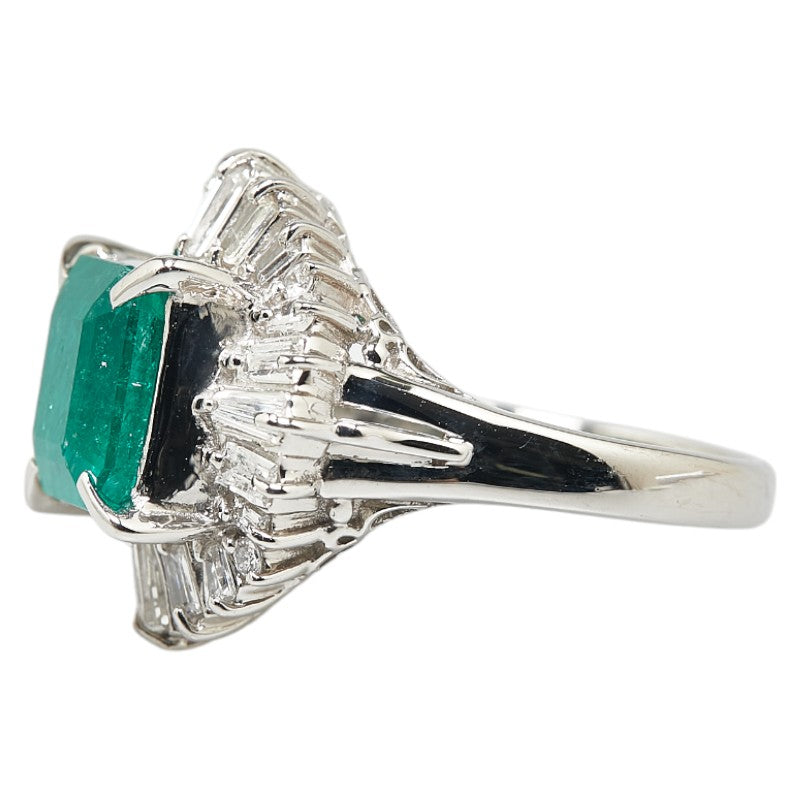 Pt900 Platinum Emerald 3.72ct Diamond 0.75ct Ring Size 13 in Great Condition