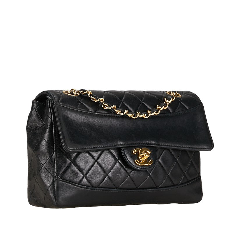 Chanel CC Timeless Flap Bag  Leather Shoulder Bag in Good condition