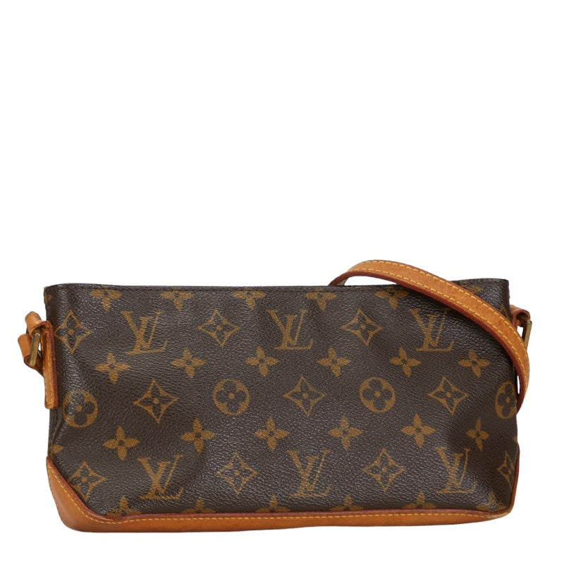 Louis Vuitton Trotter Shoulder Bag Canvas Shoulder Bag M51240 in Fair condition