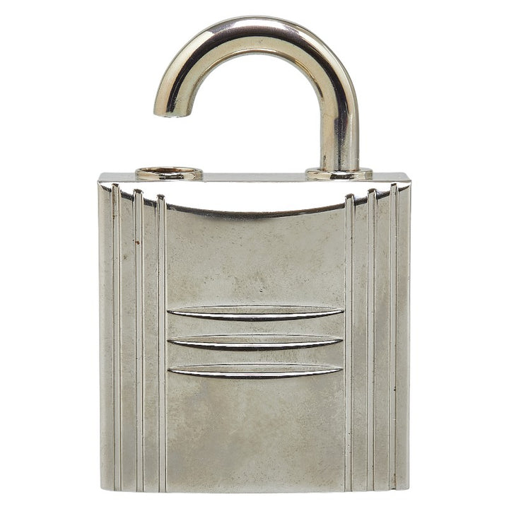 Hermes Pure Perfume Jewel Calèche Lock Cadena Silver Metal in Very Good Condition