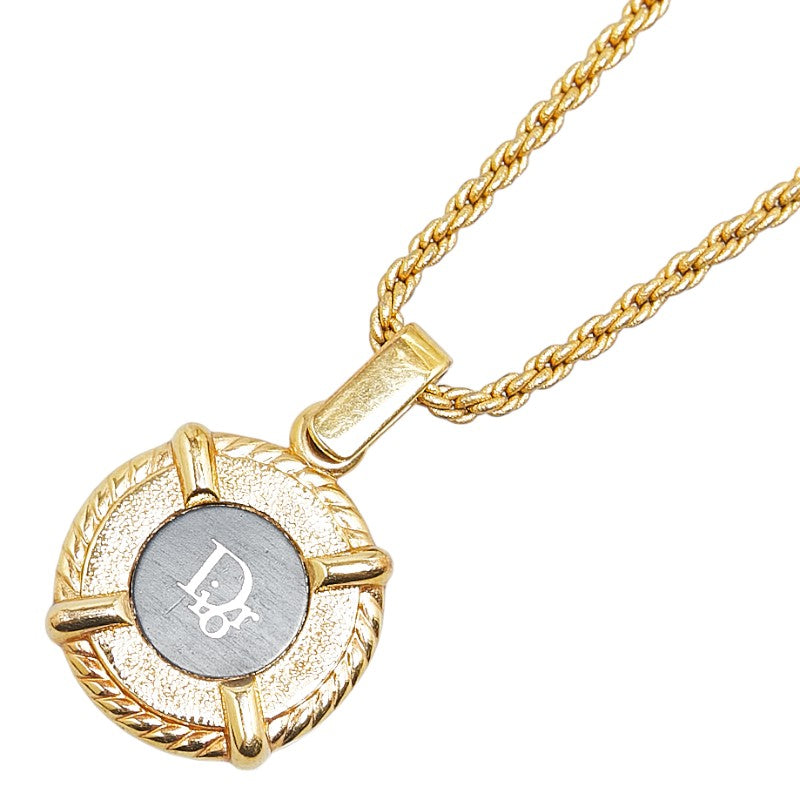 Dior Medallion Pendant Necklace Metal Necklace in Good condition