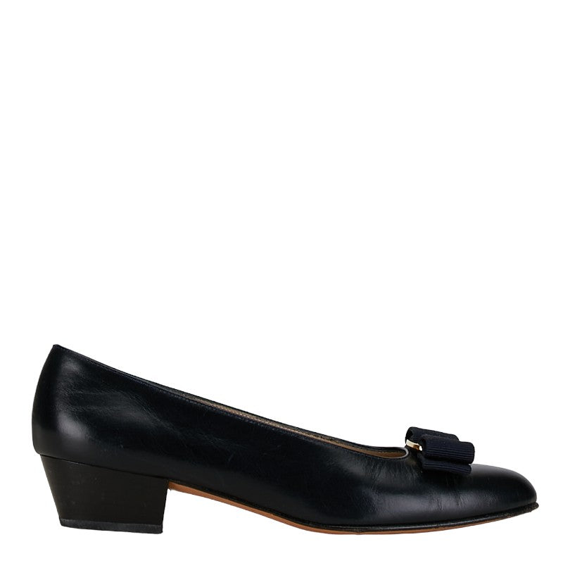 Salvatore Ferragamo Vara Ribbon Leather Pumps Black