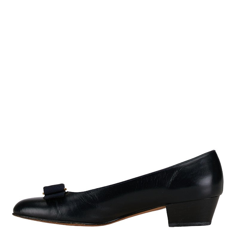 Salvatore Ferragamo Vara Ribbon Leather Pumps Black