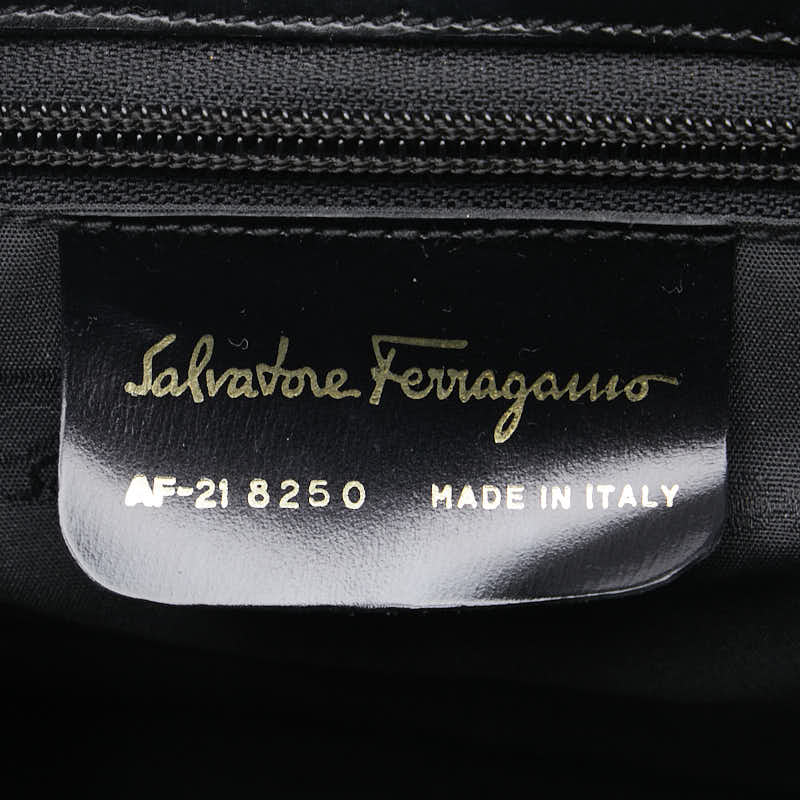 Salvatore Ferragamo Vara Leather Shoulder Bag AF-21 8250 in Very Good Condition