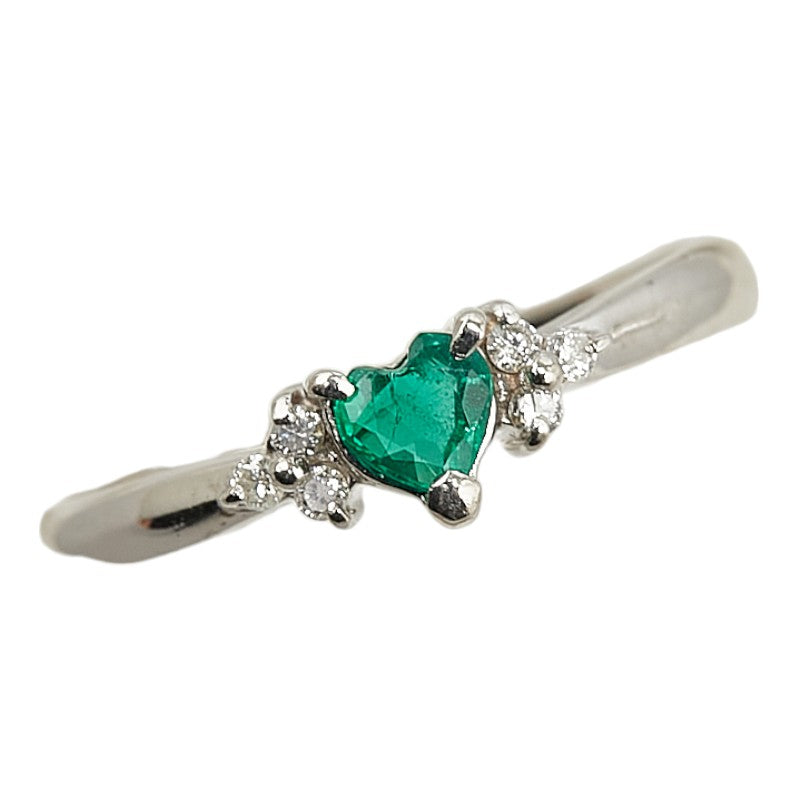 K14WG White Gold Emerald Diamond Heart Ring in Excellent Condition