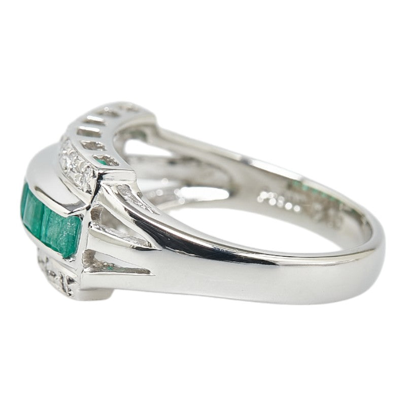 LuxUness Platinum Emerald Diamond Ring  Metal Ring in Excellent condition